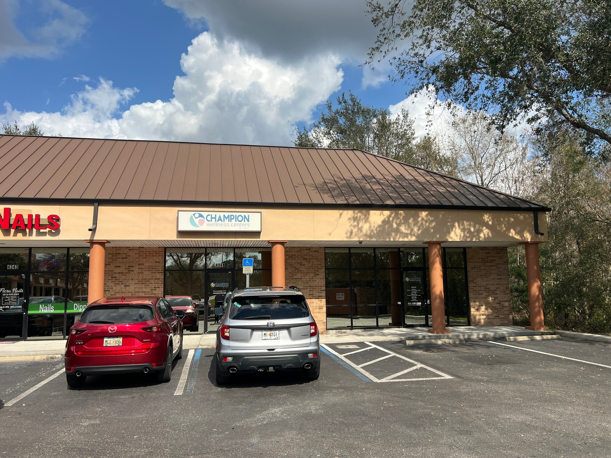 4325 Lynx Paw Trail, Valrico, FL to rent Building Photo- Image 1 of 22