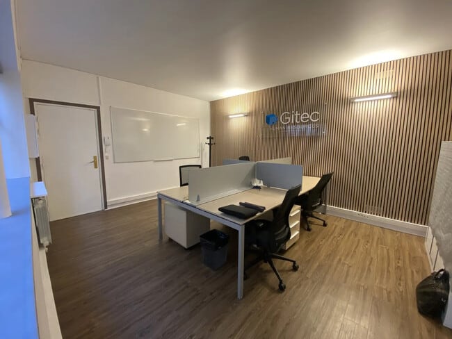 Location Bureaux 60 m²