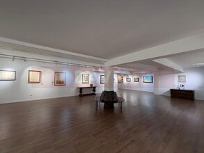 Retail in Barcelona, Barcelona to rent Interior Photo- Image 2 of 13