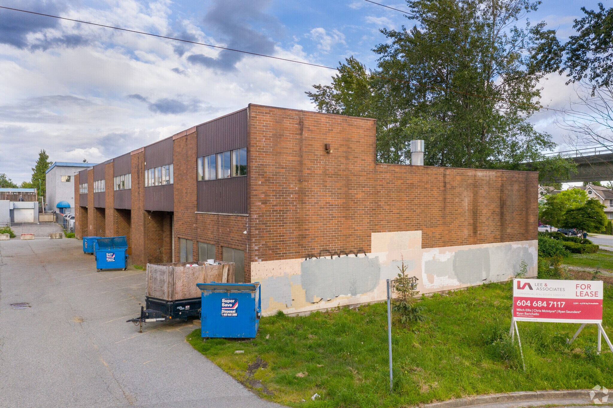 6976-6984 Palm Av, Burnaby, BC to rent Primary Photo- Image 1 of 10