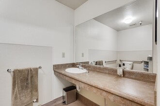 1305-1331 Rollins Rd, Burlingame, CA for rent Interior Photo- Image 2 of 4