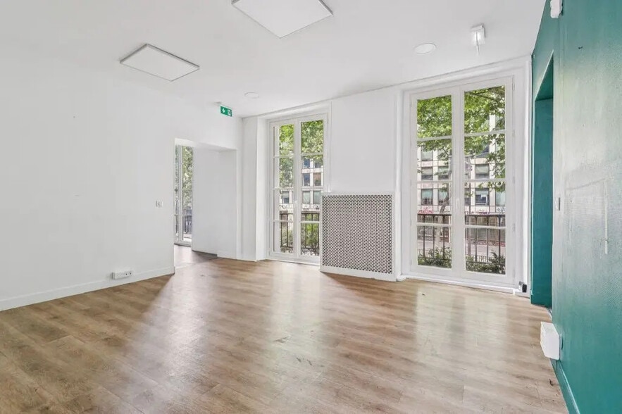 36 Rue Meslay, Paris for sale - Building Photo - Image 2 of 12