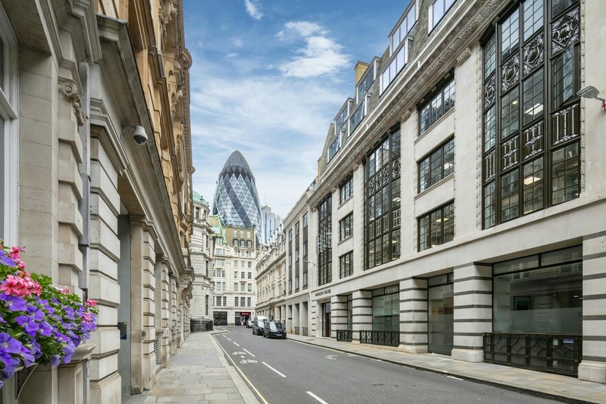 1A Lloyds Ave, London to rent - Building Photo - Image 2 of 30