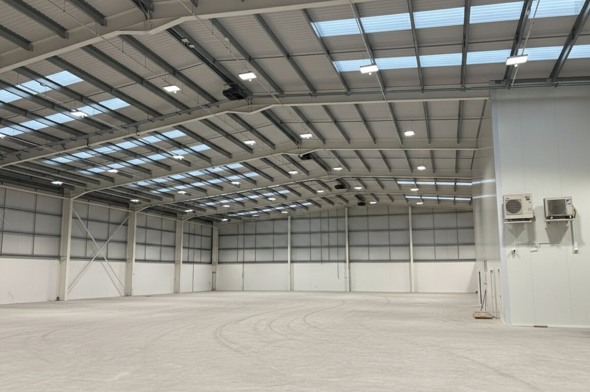 Park Whittle Ln, Heywood to rent Interior Photo- Image 1 of 1