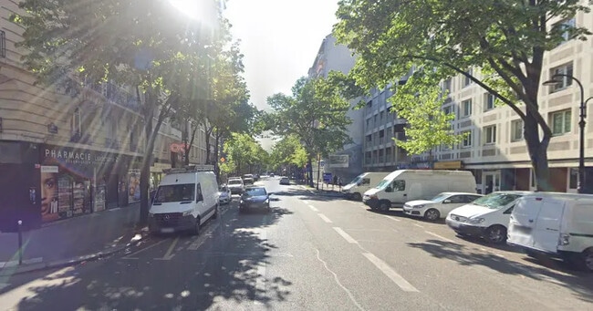 Location Commerce 780 m²