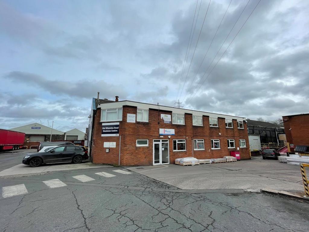 Old Whieldon Rd, Stoke On Trent to rent Building Photo- Image 1 of 12