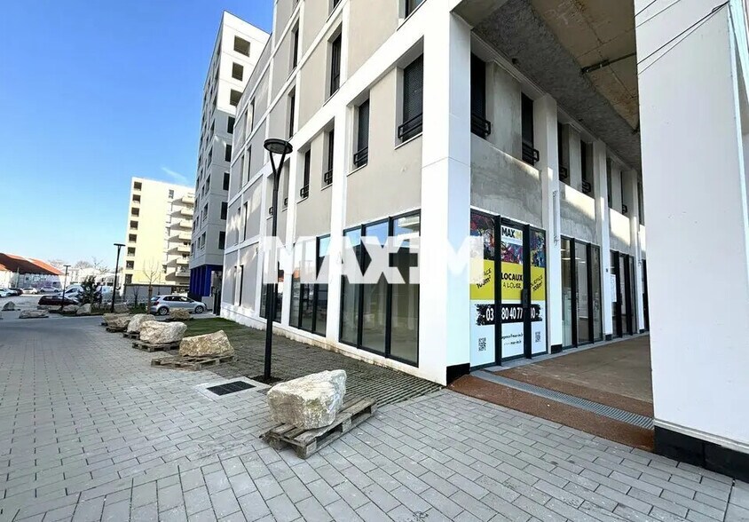 28 Allée De La Poudrière, Dijon to rent - Building Photo - Image 2 of 9