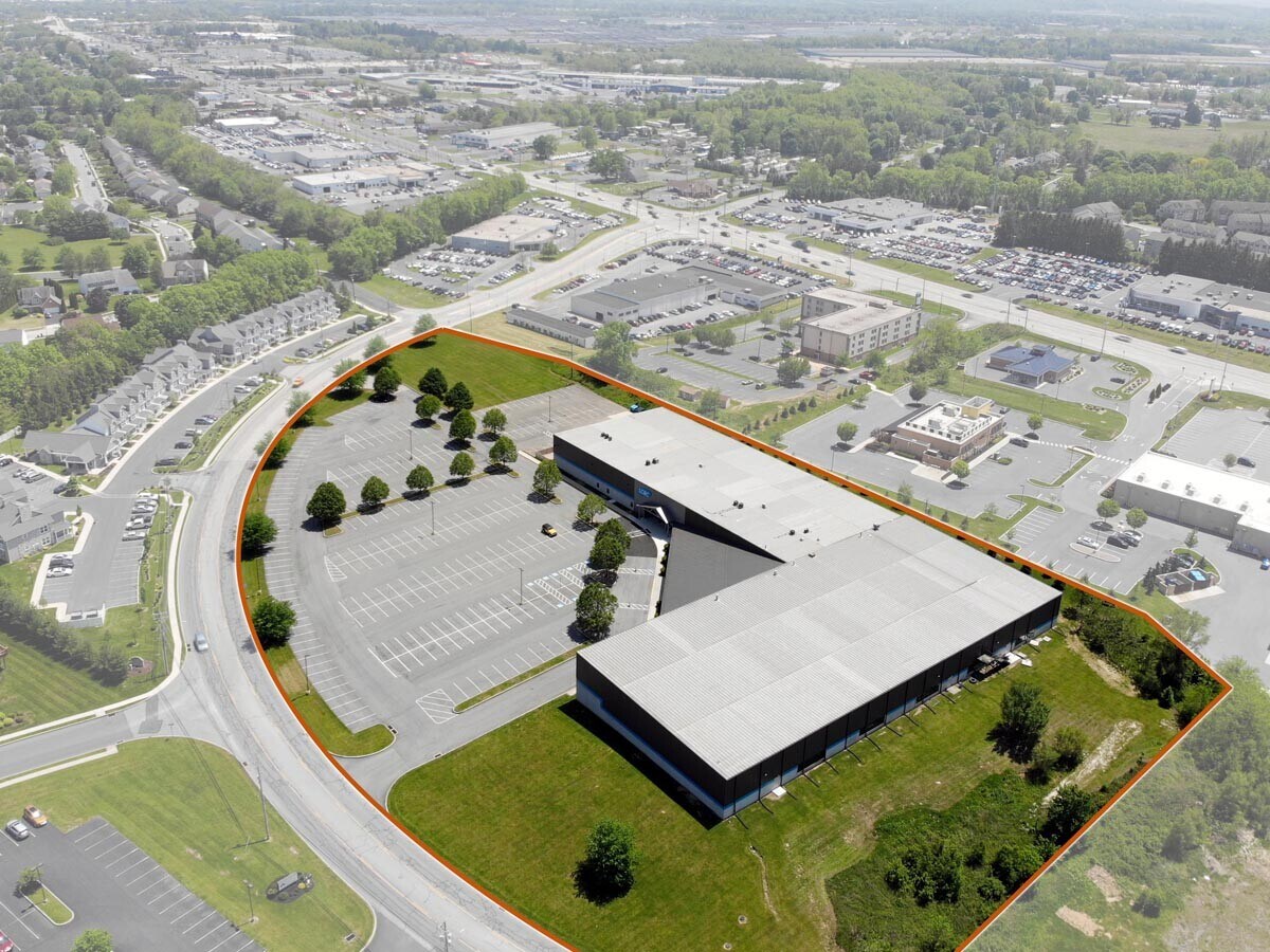 200 Lambs Gap Rd, Mechanicsburg 17050