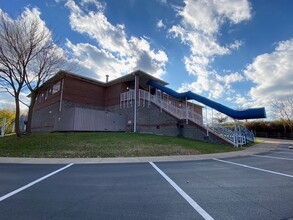 3330 Pinecroft Dr, Louisville, KY for sale Building Photo- Image 1 of 1