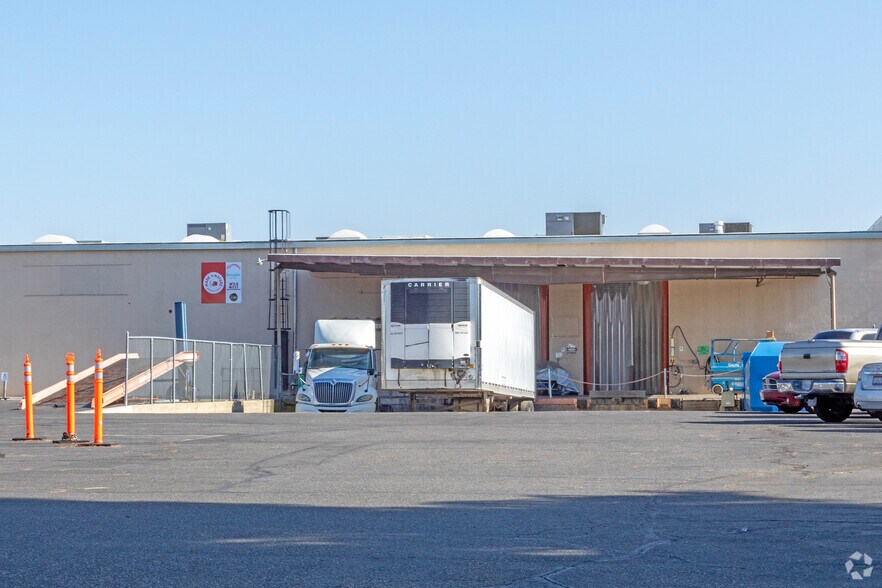 2794 N Larkin Ave, Fresno, CA for sale - Building Photo - Image 3 of 5