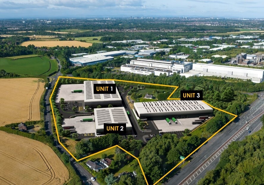 Knowsley Park, M57 Knowsley, Prescot to rent Primary Photo- Image 1 of 11