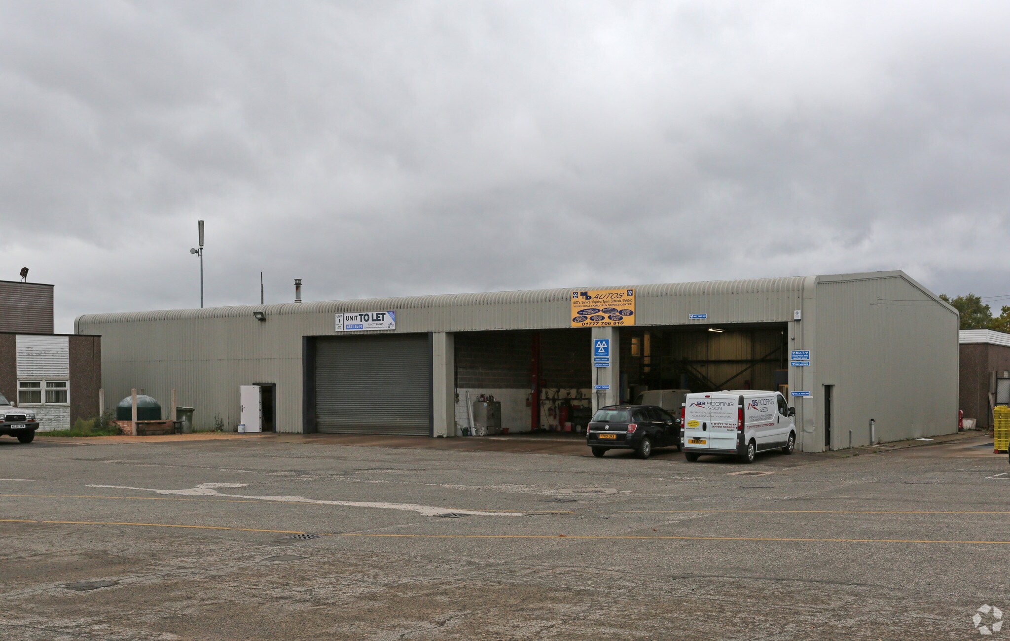 West Carr Rd, Retford to rent Primary Photo- Image 1 of 4