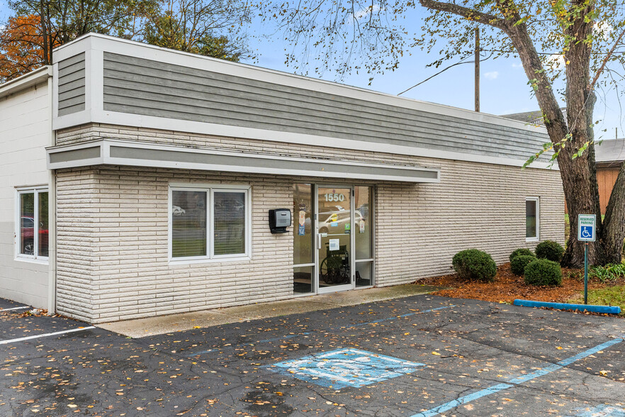 1550 S Woodland Ave, Michigan City, IN for sale - Building Photo - Image 1 of 10