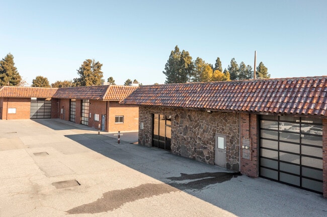 More details for 2550 Wyandotte St, Mountain View, CA - Industrial to Rent