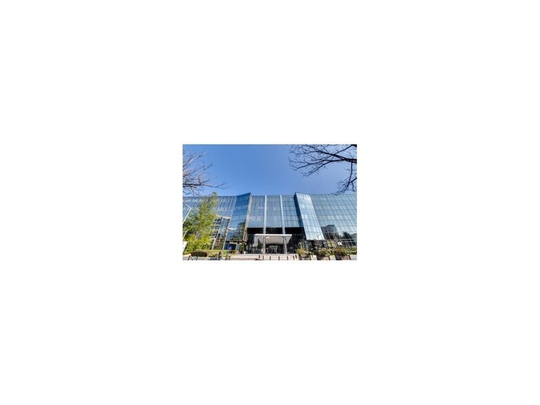55 Avenue Des Champs Pierreux, Nanterre to rent - Building Photo - Image 2 of 29