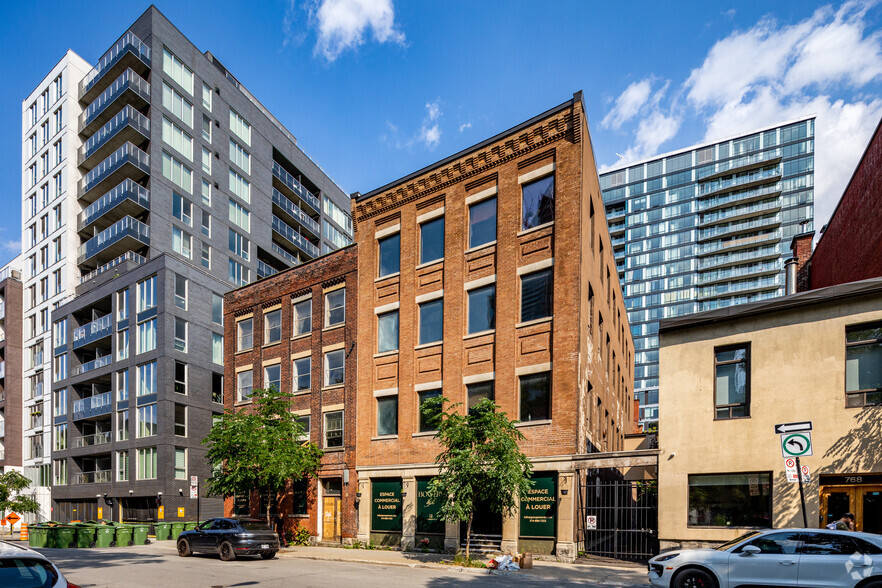 754 Rue Saint-Paul O, Montréal, QC for rent - Primary Photo - Image 1 of 4