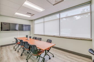 124 Old Potomac Church Rd, Stafford, VA to rent Interior Photo- Image 1 of 8