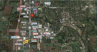 More details for 930 State Road 136, Baraboo, WI - Retail for Rent