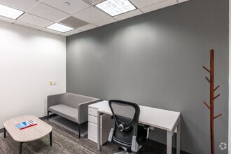 1325 Avenue of the Americas, New York, NY to rent Building Photo- Image 2 of 3