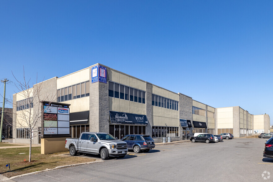 8270-8310 Ch Devonshire, Mt Royal, QC for rent - Building Photo - Image 3 of 9