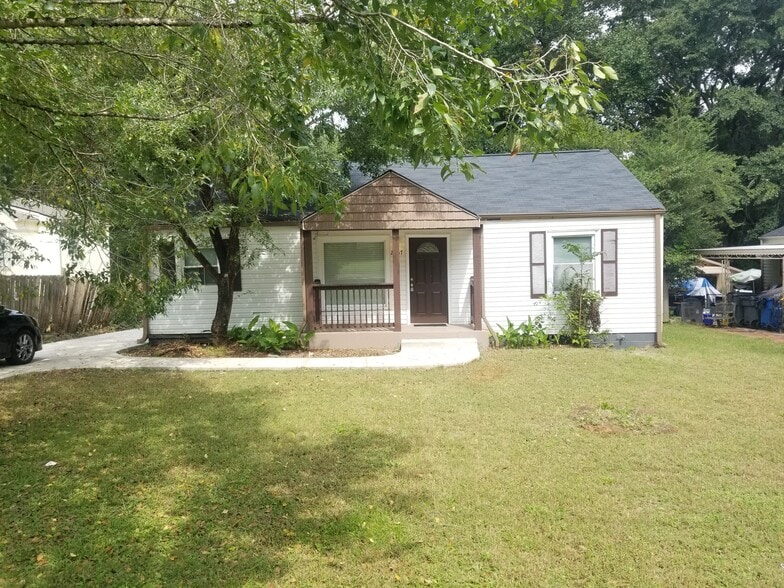 10-Property Investment Portfolio portfolio of 4 properties for sale on LoopNet.co.uk - Building Photo - Image 3 of 8