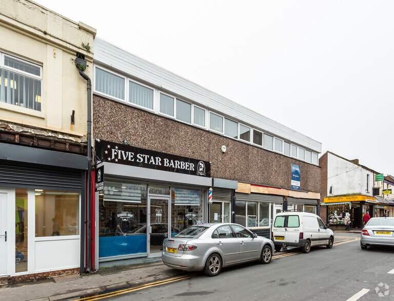 22-26 Union St, Leigh to rent - Building Photo - Image 3 of 3