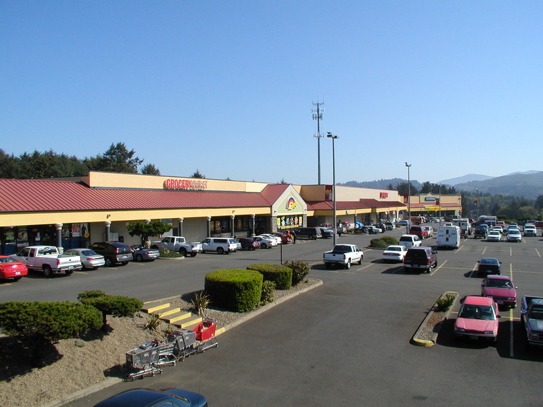 4157 NW Highway101, Lincoln City, OR for rent - Building Photo - Image 2 of 4