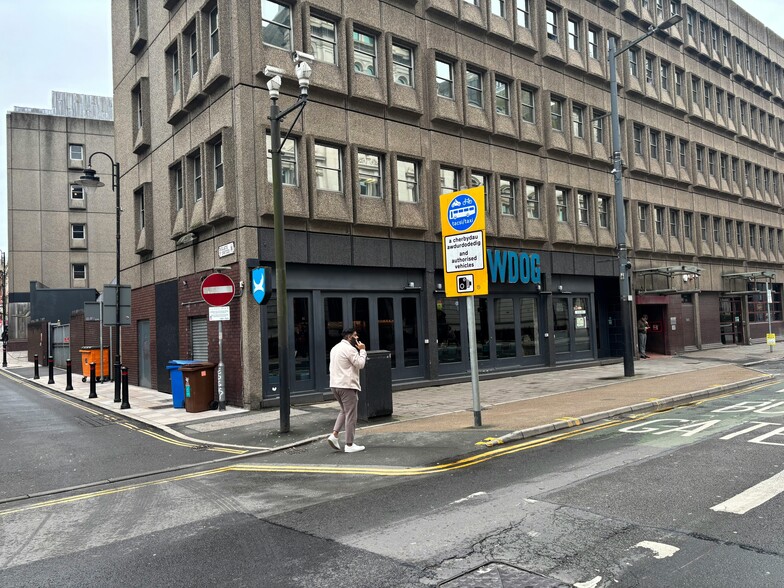 31-35 Westgate St, Cardiff to rent - Building Photo - Image 3 of 4