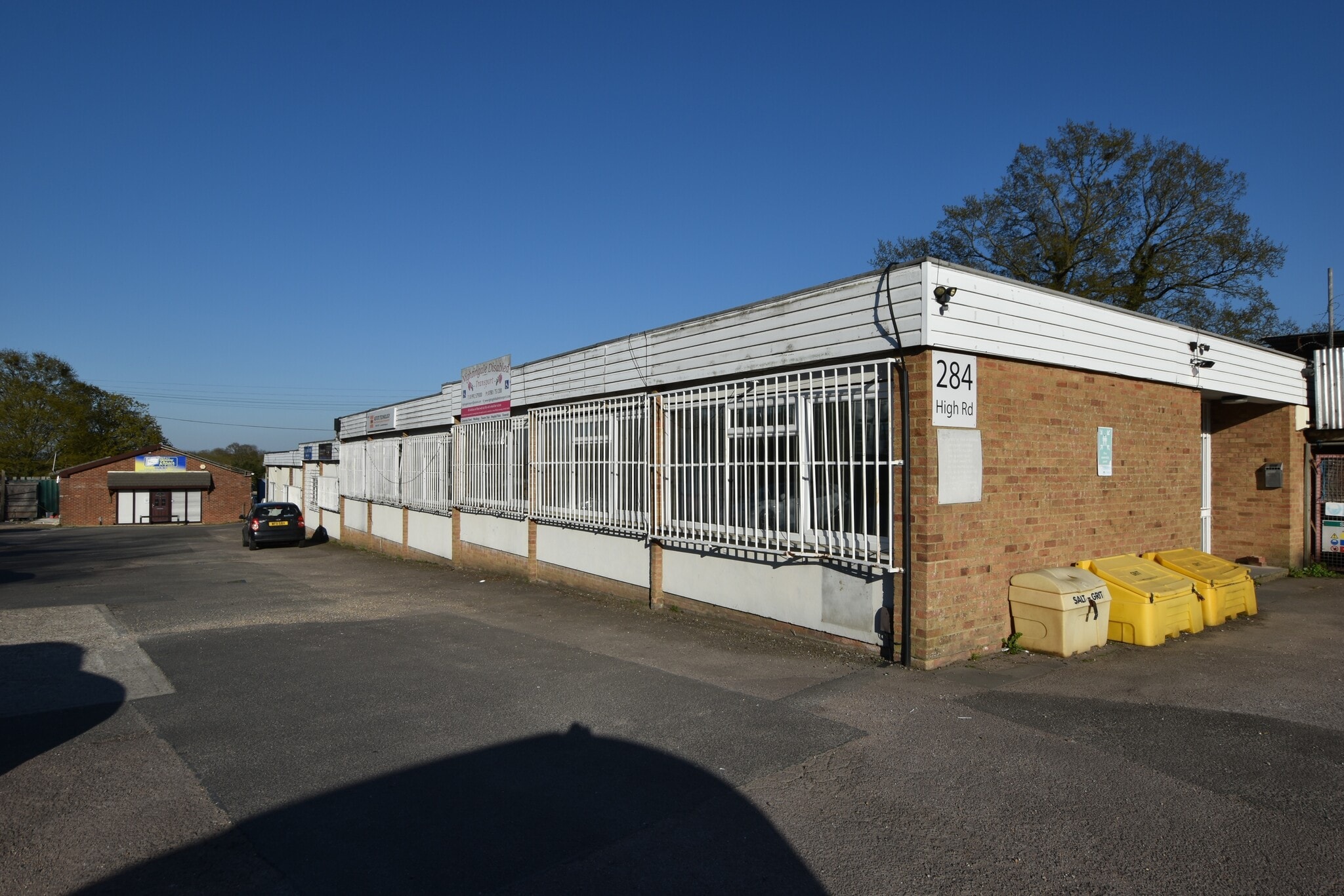 High Rd, Epping to rent Primary Photo- Image 1 of 5