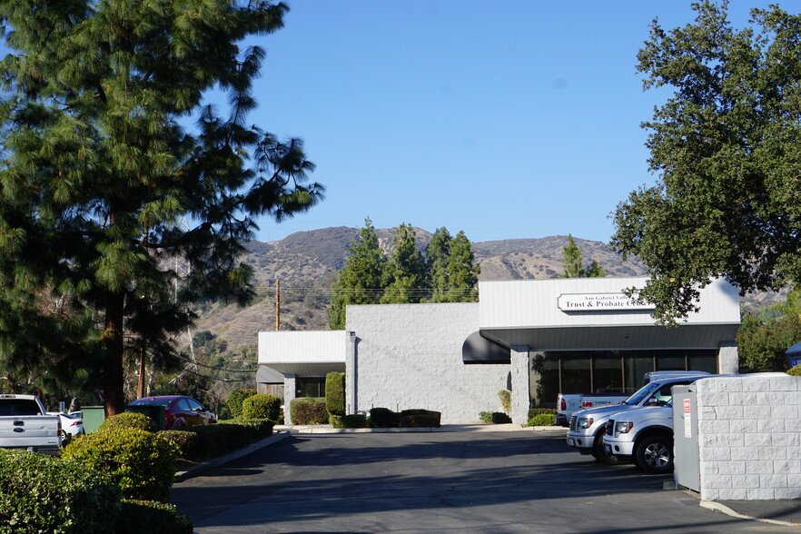 1200-1242 N San Dimas Canyon Rd, San Dimas, CA for rent - Building Photo - Image 2 of 7