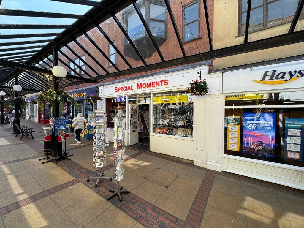 6 Millers Walk, Fakenham to rent Building Photo- Image 1 of 5