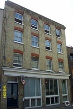 27 Holywell Row, London for rent Building Photo- Image 1 of 6