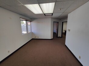 7177 Brockton Ave, Riverside, CA for rent Interior Photo- Image 1 of 7