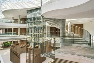 115 Rue Sans Souci, Limonest to rent Interior Photo- Image 2 of 13