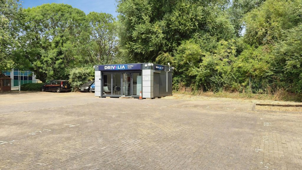 London Rd, Newbury to rent Building Photo- Image 1 of 10