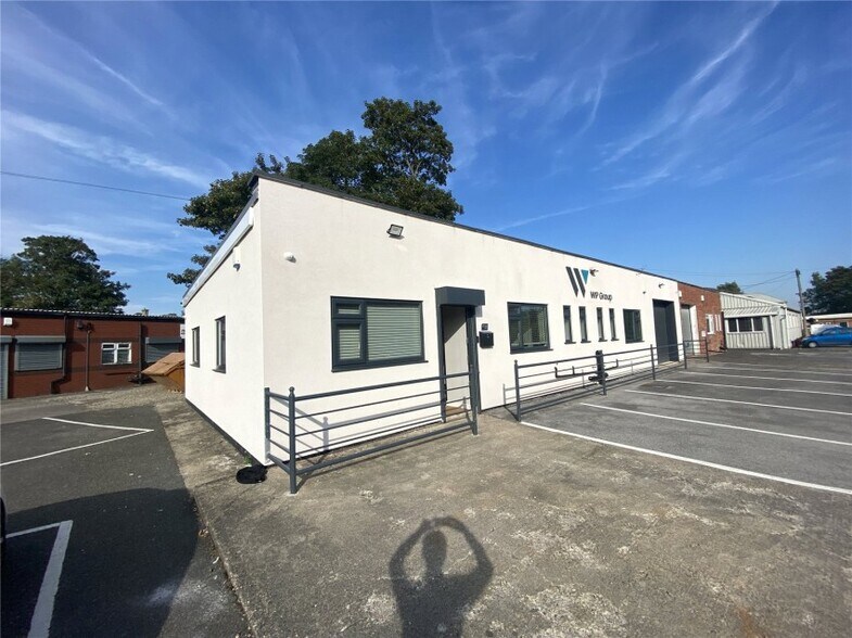York Rd, Wetherby LS22 7SU Industrial for Rent UK