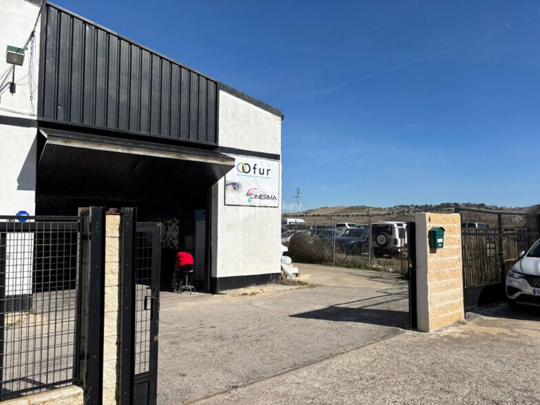 Industrial in Algete, Madrid for sale - Building Photo - Image 2 of 16