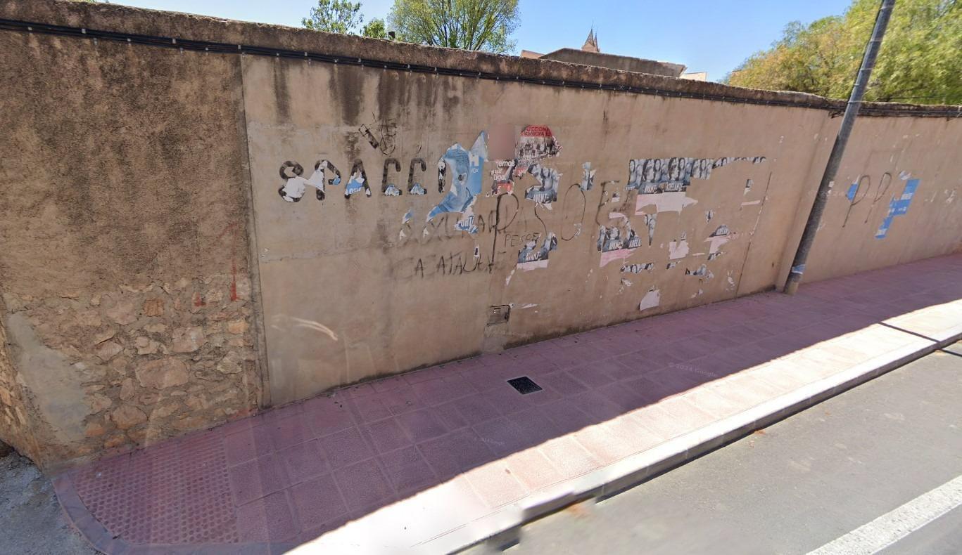 Land in Algueña, Alicante for sale Building Photo- Image 1 of 2