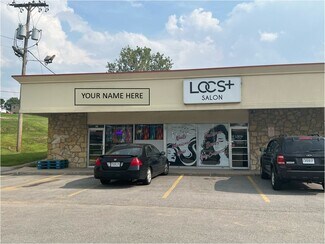 More details for 521-601 NW Englewood Rd, Kansas City, MO - Retail for Rent