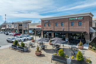 More details for 14013 N Creek Village Dr, Huntersville, NC - Office / Retail, Retail to Rent
