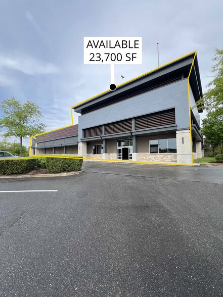 1900 Highway 70, Lakewood, NJ for rent - Building Photo - Image 2 of 8