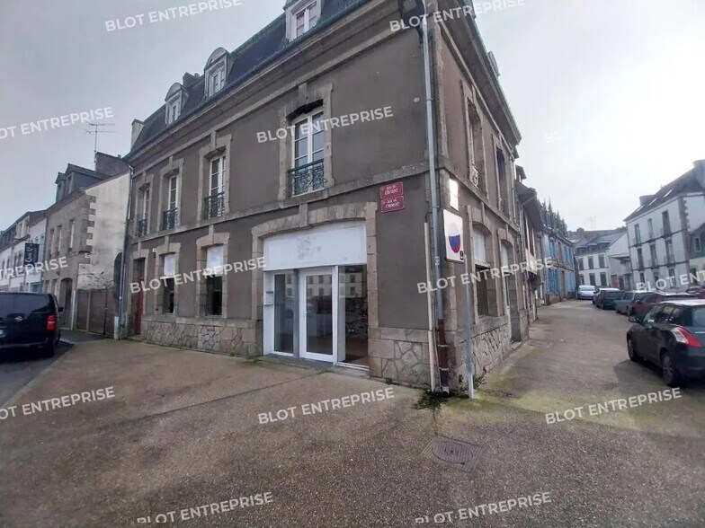 Office in Pontivy for sale - Primary Photo - Image 1 of 5