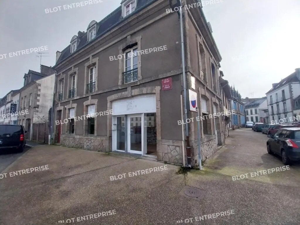 Office in Pontivy for sale Primary Photo- Image 1 of 6
