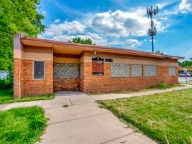 11110 Morang Dr, Detroit, MI for sale - Building Photo - Image 1 of 12