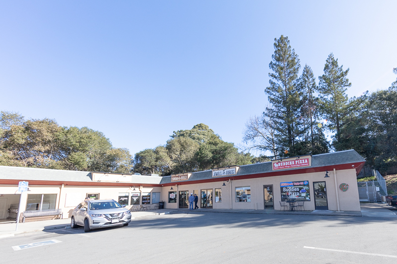 173-175 Pleasant Hill Ave N, Sebastopol, CA for rent - Building Photo - Image 2 of 4