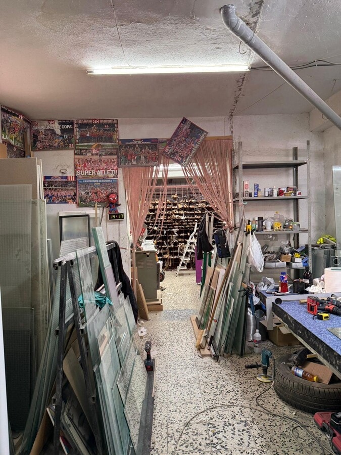 Madrid, MAD 28047 - Unit A -  - Interior Photo - Image 2 of 5