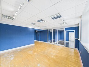 24 The Cross, Prestwick to rent Interior Photo- Image 2 of 3