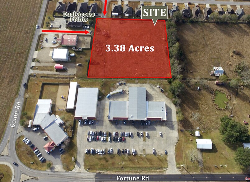 2038 Bonin Rd, Youngsville 70592