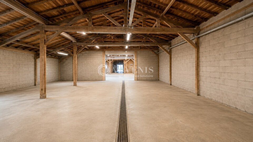 212 Rue Edouard Tremblay, Vitry-sur-Seine for sale Interior Photo- Image 1 of 12