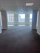 10877 Wilshire Blvd, Los Angeles, CA for rent Lobby- Image 1 of 7